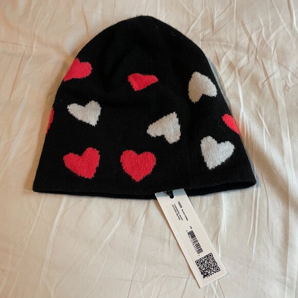 White + Warren Cashmere Heart Intarsia Beanie Black White Pink Hat - Picture 1 of 3